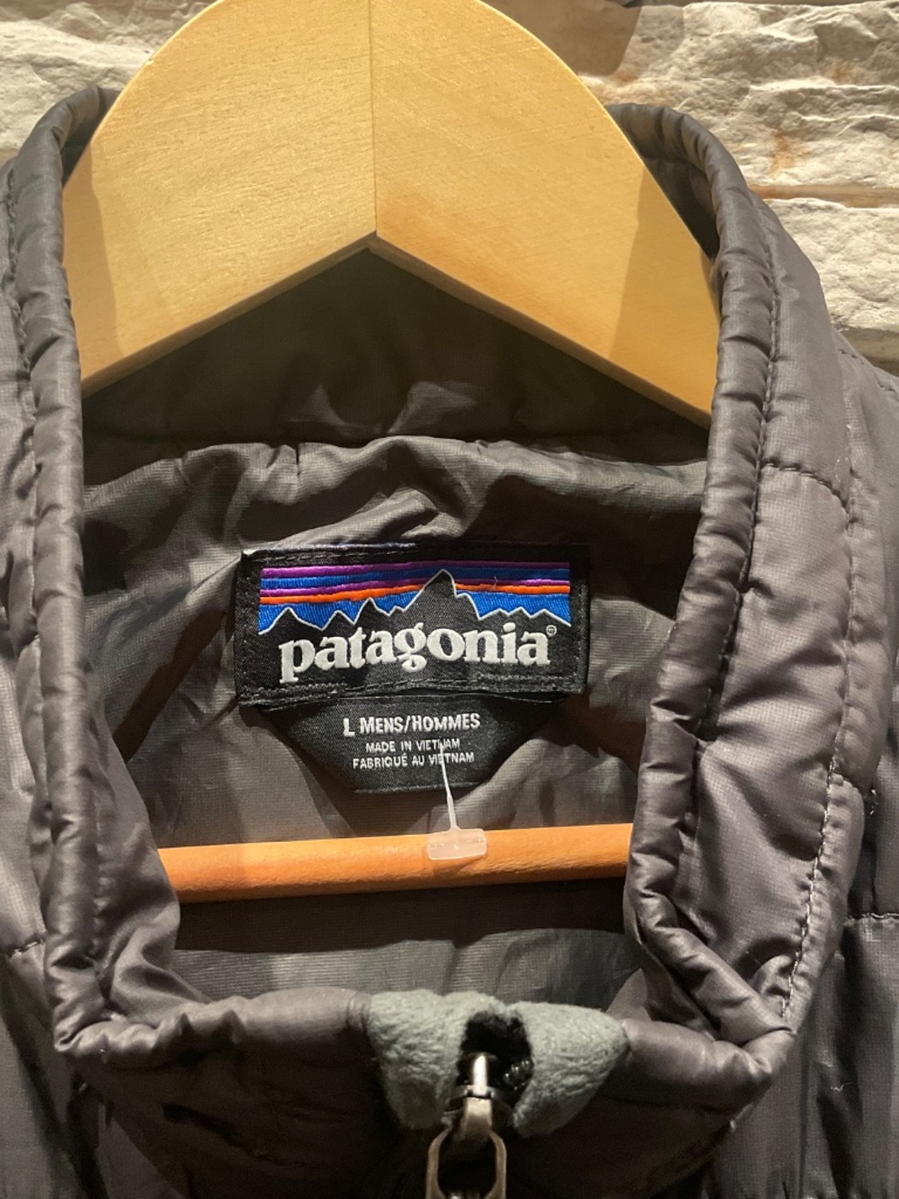 Patagonia Men’s Nano Quilted Puffer Vest, Color Dark Olive Green, Size L - Picture 6 of 7